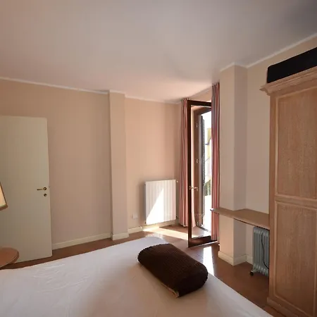 Belvilla By Oyo Vigneto Di Diciotto, Cleaning Included Apartment Oggebbio